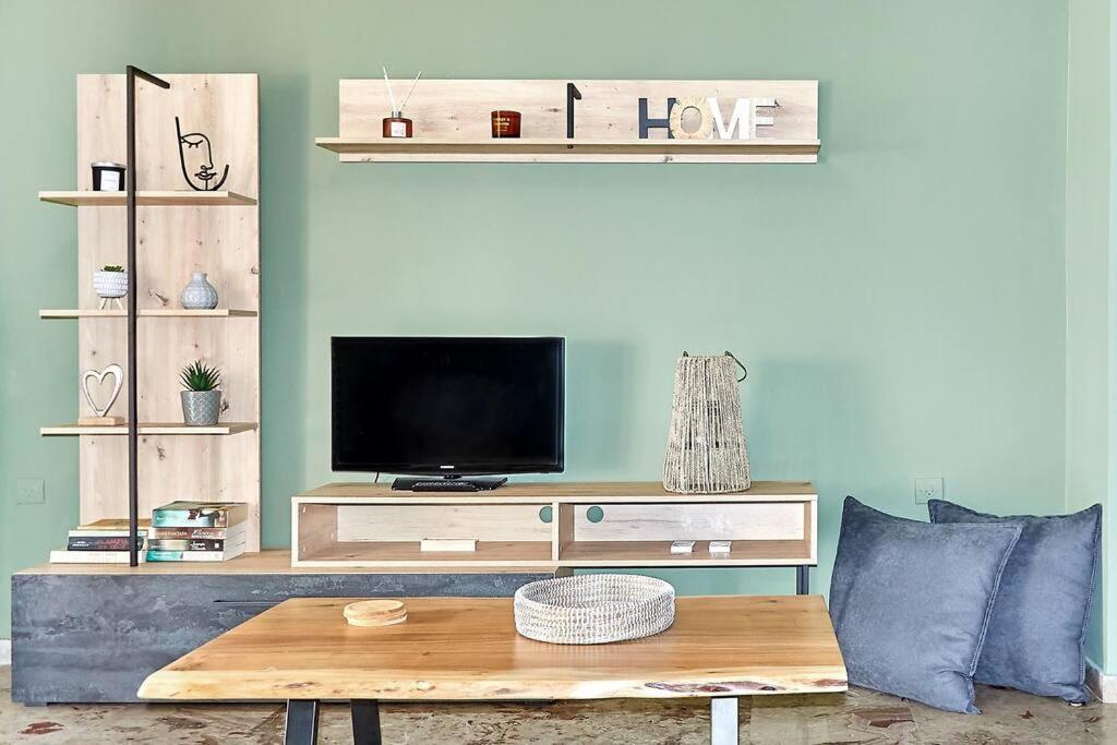 Apartment ροδιά